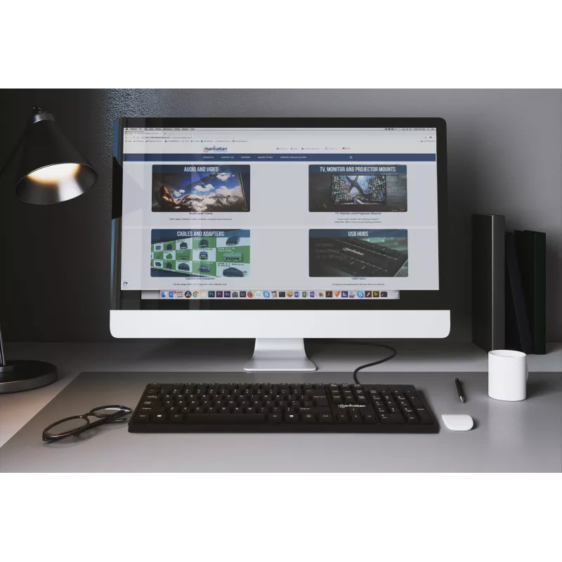 Manhattan laidinė klaviatūra USB, juoda, pilno dydžio klavišai, 1,5 m laidas, USB-A jungtis, Plug and Play, trejų metų garantija