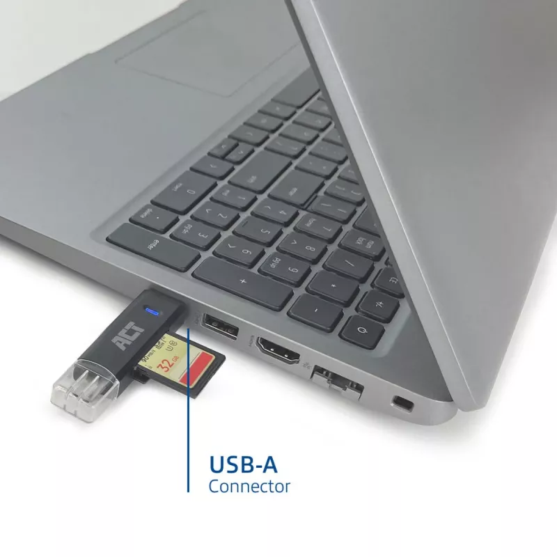 Kortelių skaitytuvas ACT AC6375 USB-C/USB-A 3.0 juodas