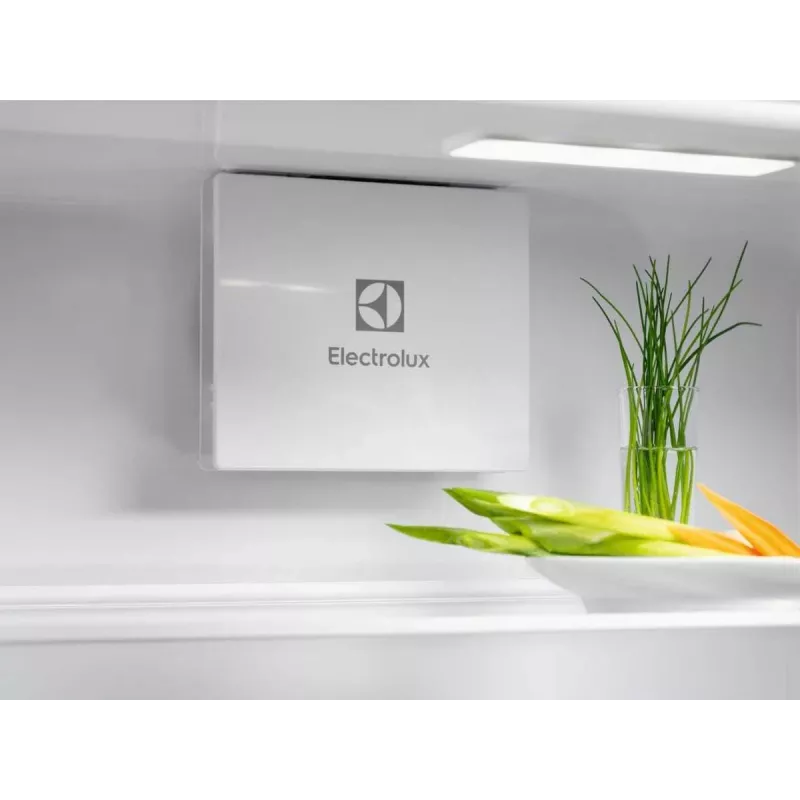 Įmontuojamas šaldytuvas su šaldikliu Electrolux LND5FE18S 269 L