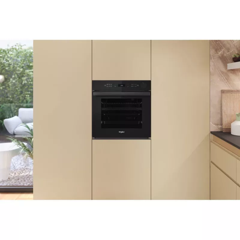 Whirlpool AKZ9S 8270 FB 73 L juoda įmontuojama elektrinė orkaitė