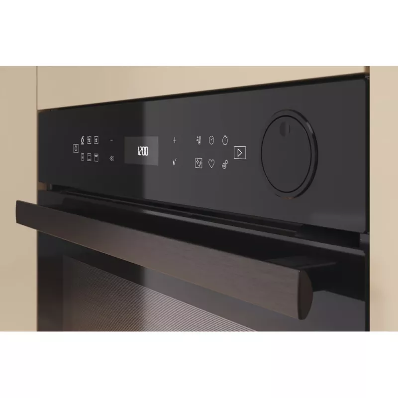 Whirlpool AKZ9S 8270 FB 73 L juoda įmontuojama elektrinė orkaitė