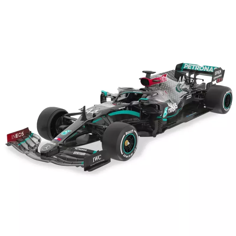 Lenktyninis automobilis Jamara 402107 su elektriniu varikliu 1:18