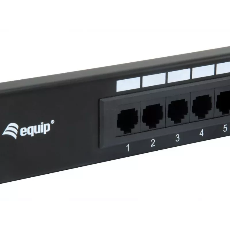 Equip 16 prievadų Cat.5e neekranuotas pataisas skydas, juodas