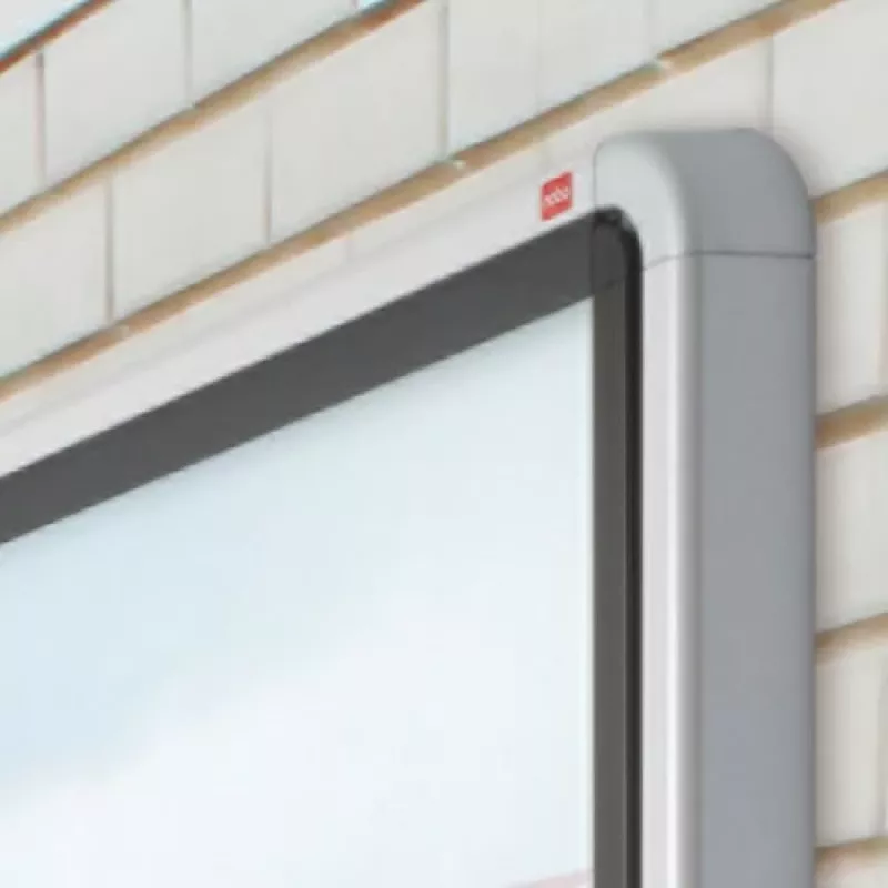 Nobo Premium Plus lauko magnetinė užrašų lenta su spyna 6xA4