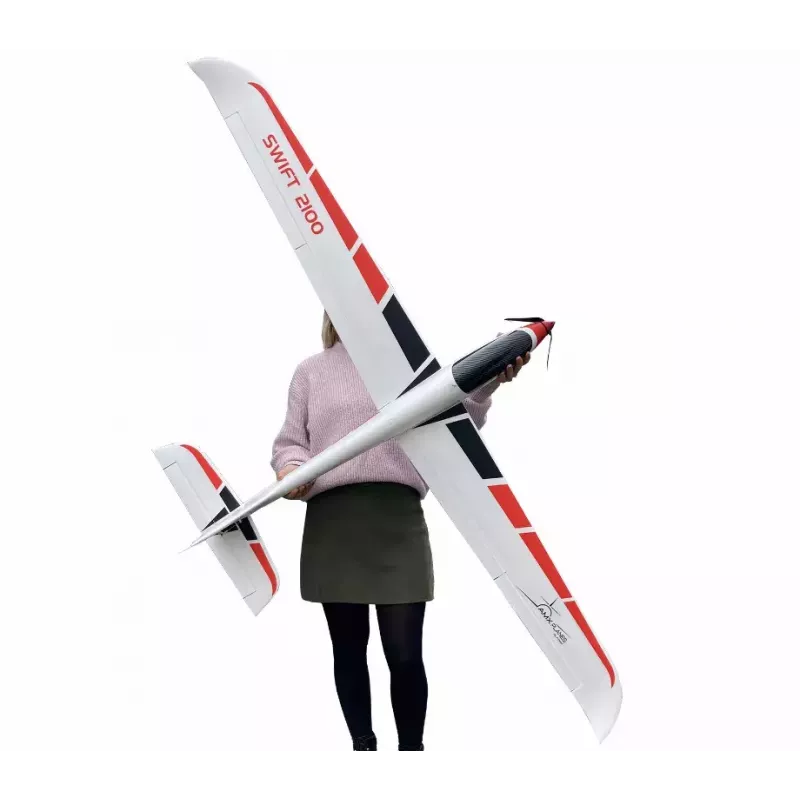 Radijo bangomis valdomas lėktuvas Amewi Swift 2100 su elektriniu varikliu, 1,35 kg, nuo 14 m.