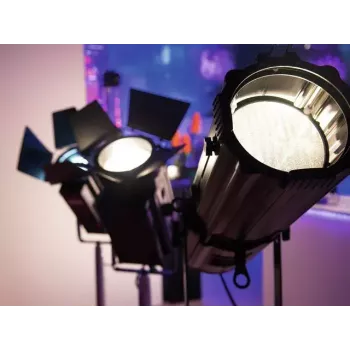 Eurolite THA-250F Black LED 200W DMX stroboskopinis prožektorius
