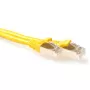 ACT geltonas 1,5 m LSZH SFTP CAT6A pataisos kabelis su apsaugotu spaustuku ir RJ45 jungtimis
