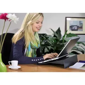 Hama 00053073 stovas nešiojamam kompiuteriui juodas 46,7 cm (18,4 colio)