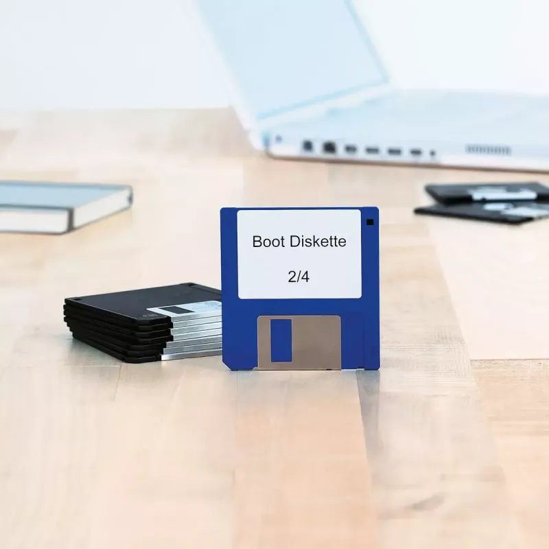 Lipnūs etikečių lapai HERMA Disk labels 3,5 colio
