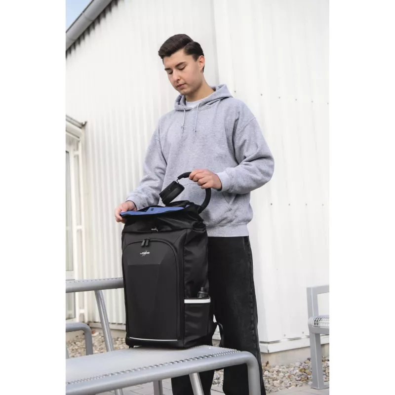 Kuprinė Hama Carrier 700 43,9 cm (17,3 colio) juoda su nešimo rankena ir petnešėle