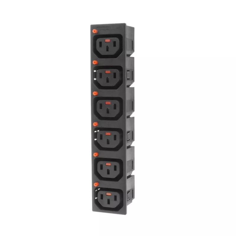 ACT C13 IEC Lock Net Entree (6 lizdų) - juoda, PA135BK6