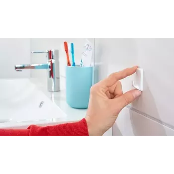 Kabliukas rankšluosčiams TESA 57072-00000 Baltas Vidaus patalpoms 3 vnt.