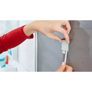 Kabinė rankšluosčiui TESA 59785-00000 vidaus patalpoms, nerūdijantis plienas, balta