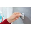 Kabinė rankšluosčiui TESA 59785-00000 vidaus patalpoms, nerūdijantis plienas, balta