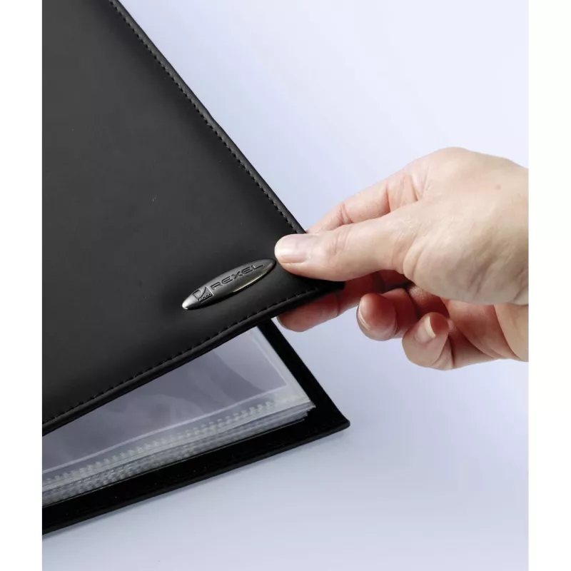 Rexel Soft Touch Smooth A4 aplankalas su 24 kišenėmis, juodas