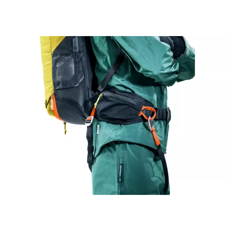 DEUTER Alproof Lite 22 kuprinė lavininei įrangai – 22 L, turmeric/juoda, lengva ir patvari