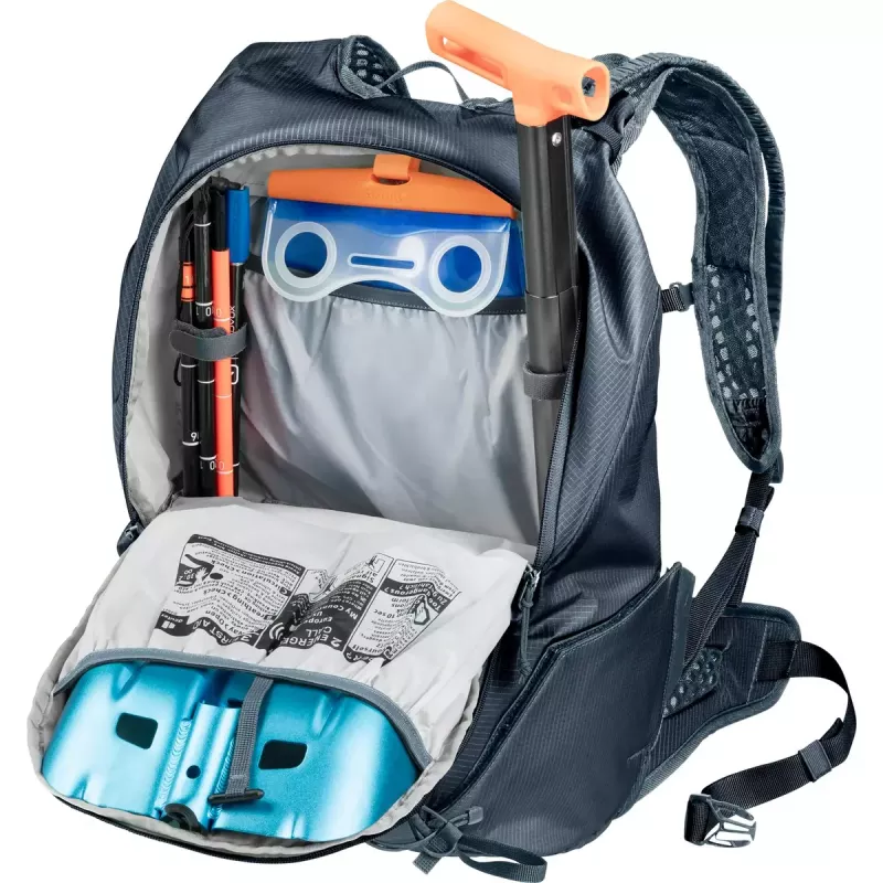 Sportinė kuprinė DEUTER Updays 26 – 26 L, juoda, poliamidas, 51×31×23 cm, be PFAS