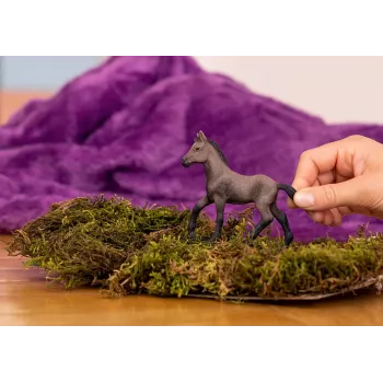 schleich HORSE CLUB Peruano Paso Kumeliukas, 5 m., Žirgai, Ruda, Plastikas