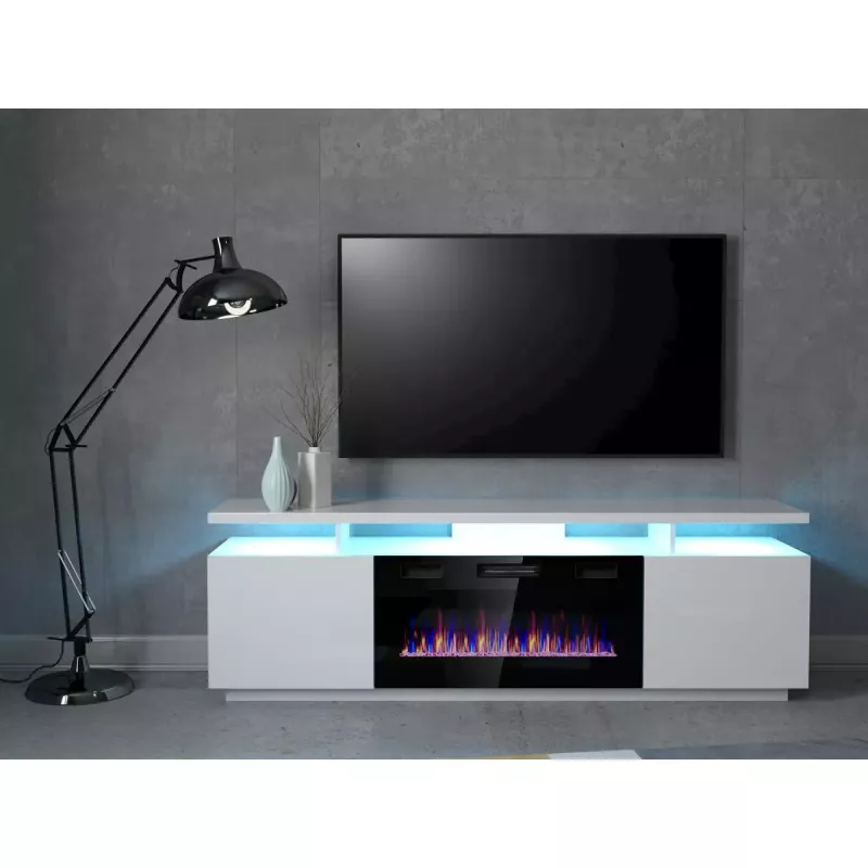 Spintelė televizoriui Cama Meble EVA su elektriniu židiniu 180×40×52 cm, baltas rėmas, blizgūs balti durys, MDF viršus