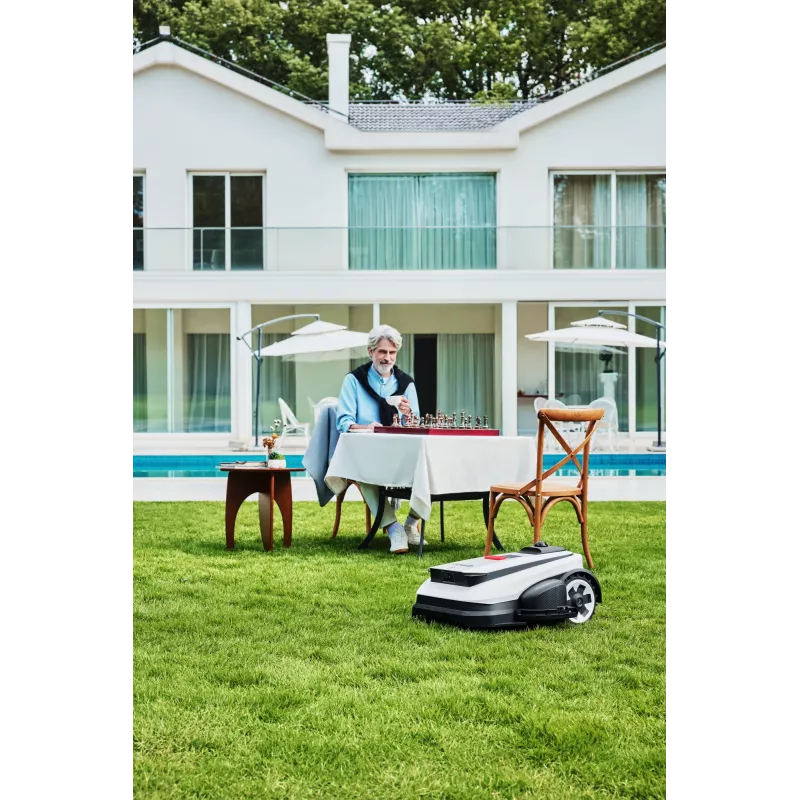 Ecovacs GOAT A1600 LiDAR PRO robotinė vejapjovė, 1600 m², balta/juoda