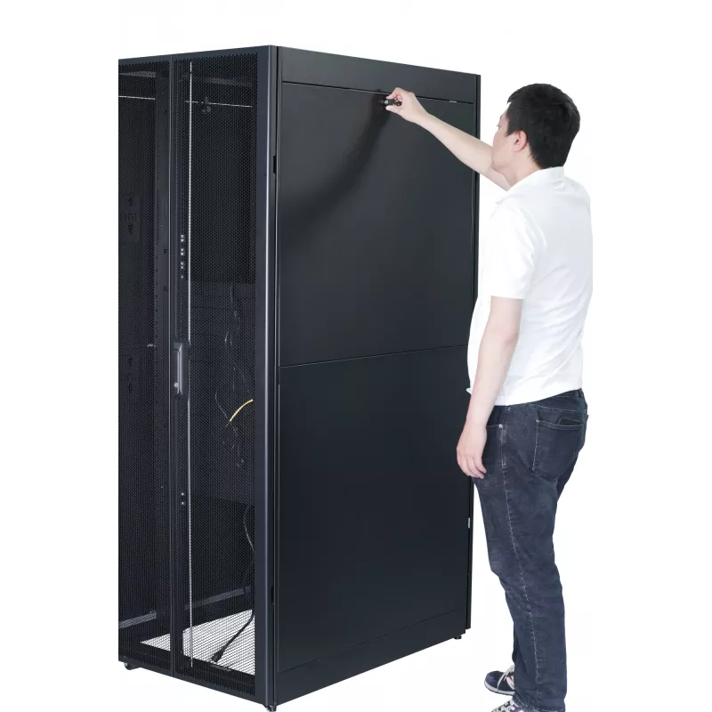 APC Easy Rack ER6282 42U stelažas, juodas, su stogu, ratukais, kojelėmis, 4 laikikliais ir šoninėmis plokštėmis, be dugno, 1991x600x800 mm