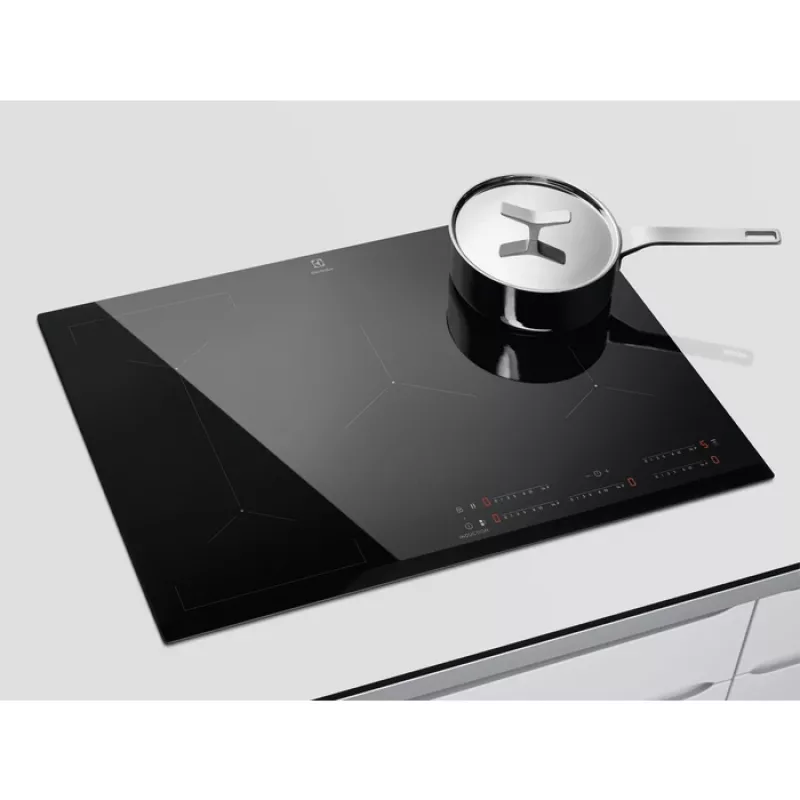 Indukcinė kaitlentė Electrolux EIV835 juoda įmontuojama 80 cm 5 zonos