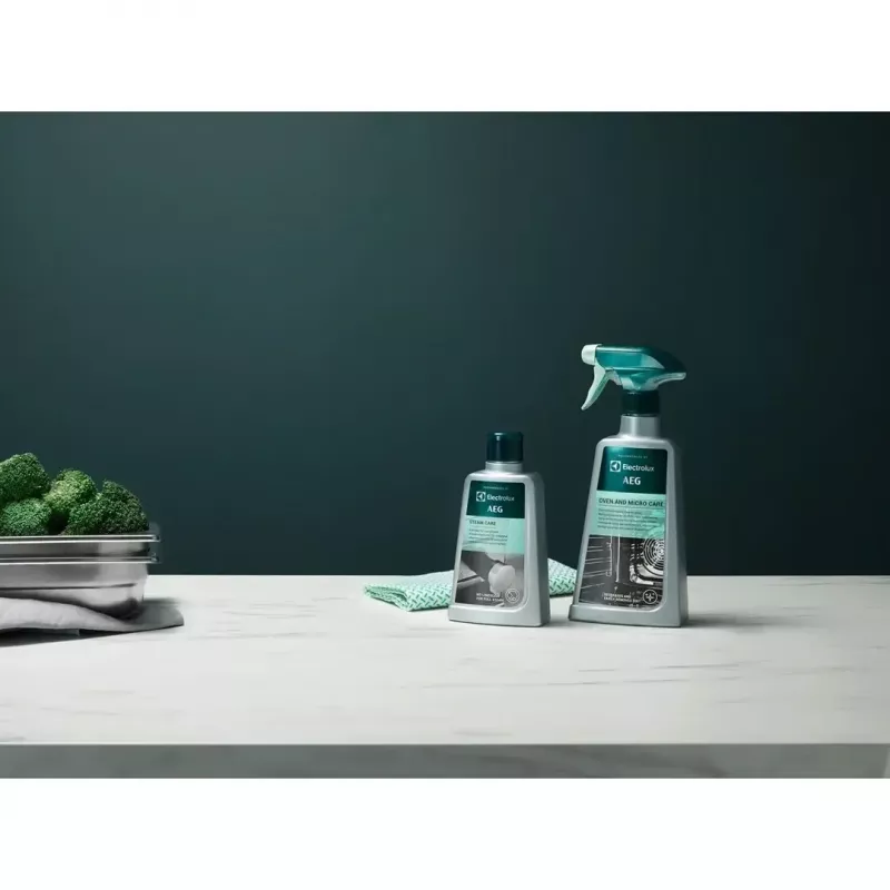Valiklis orkaitėms ir kaitlentėms Electrolux M3OCS301 — 500 ml purškiamas buteliukas, pilka