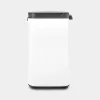 Brabantia Bo šiukšlių dėžė 4 l stačiakampė plieninė juoda balta