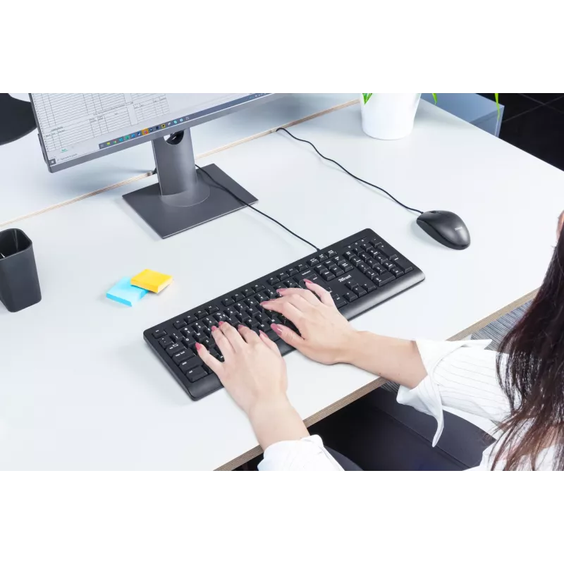 Trust TK-150 klaviatūra USB QWERTY juoda