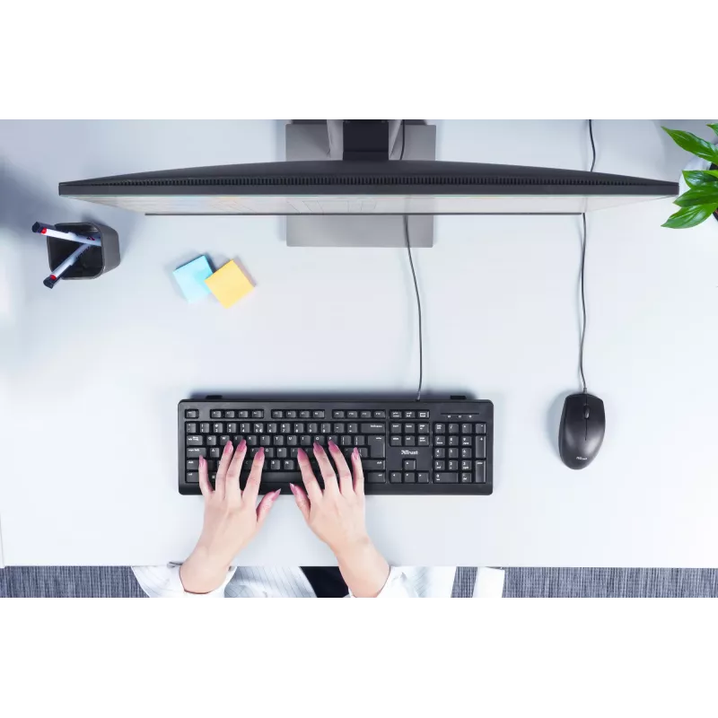 Trust TK-150 klaviatūra USB QWERTY juoda