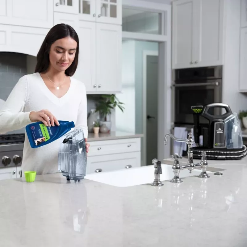 Bissell SpotClean Pet Plus nešiojamas kilimų ir minkštų paviršių valiklis, šlapias/sausas, juodas, permatomas