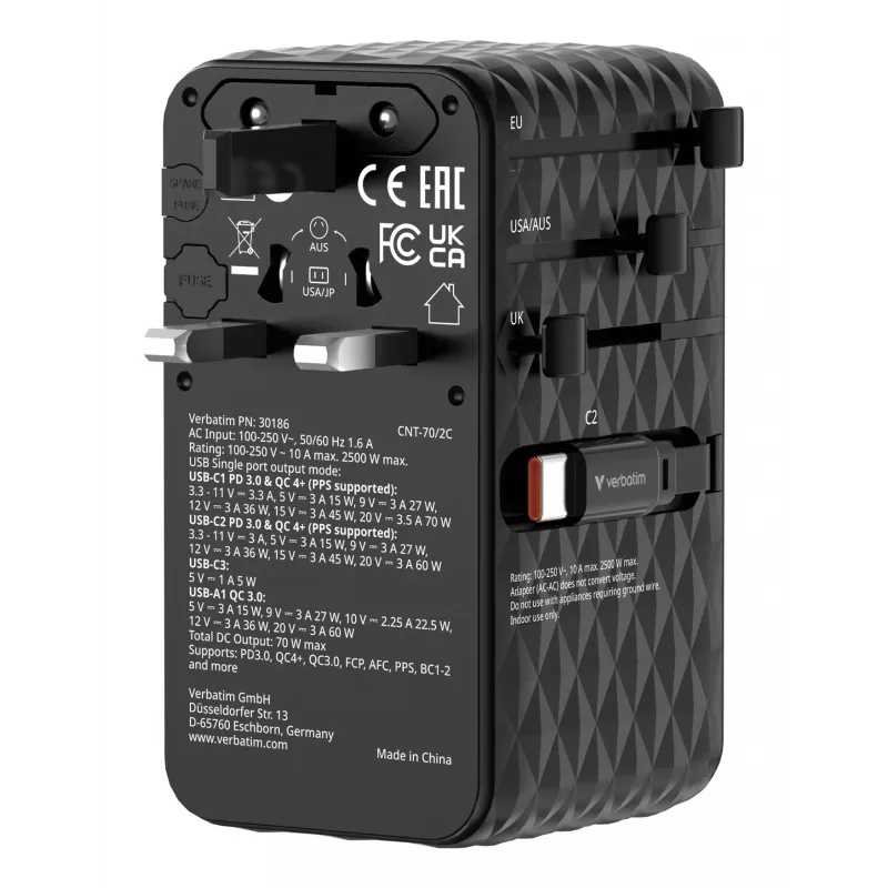 Verbatim Charge 'n' Travel 70W 2C Universalus kelioninis adapteris su įtraukiamais laidais juodas