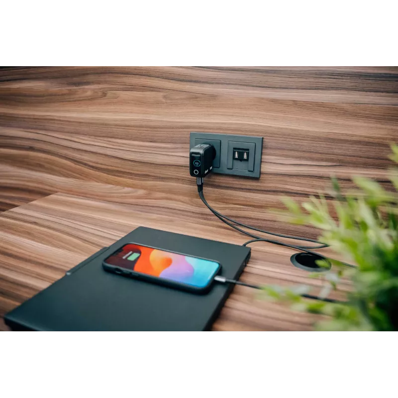 Verbatim Mini GaN įkroviklis 65W su ekranu, vidinis, AC, 20 V, juodas