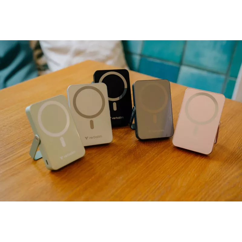 Verbatim Charge 'n' Go belaidė magnetinė Power Bank su stovu - 10000 mAh Pilka