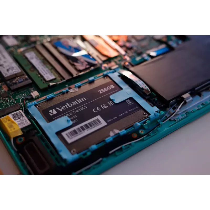 SSD diskas Verbatim 256GB 2,5 colio SATA Vi550 S3