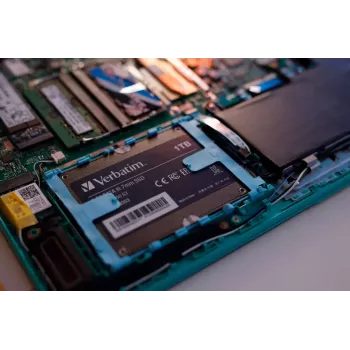 SSD diskas Verbatim 1TB 2,5 colio SATA Vi550 S3