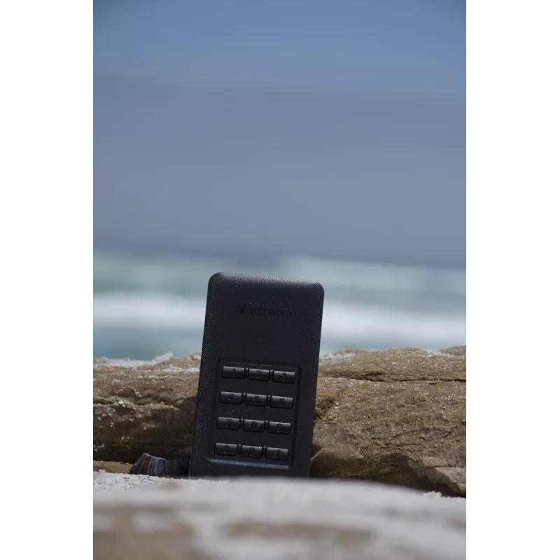 Verbatim Store 'n' Go nešiojamasis SSD su klaviatūra 256GB, juodas/sidabrinis