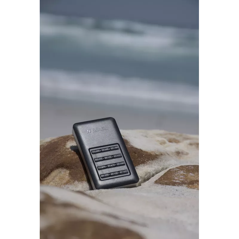 Verbatim Store 'n' Go nešiojamasis SSD su klaviatūra 256GB, juodas/sidabrinis