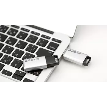 Verbatim Secure Pro USB 3.0 atmintinė 16 GB sidabrinė
