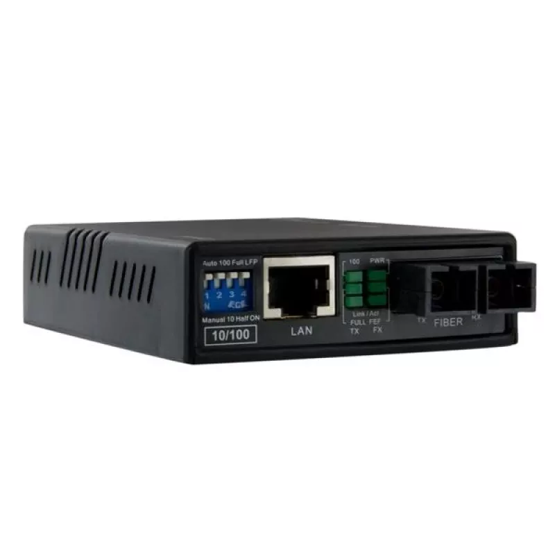 StarTech.com 10/100 daugiamodis šviesolaidinis Ethernet medijos keitiklis SC 2 km