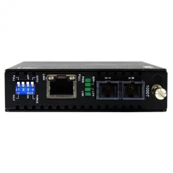 StarTech.com Gigabit Ethernet daugiamodis šviesolaidinis medijos keitiklis SC 550m - 1000 Mbps