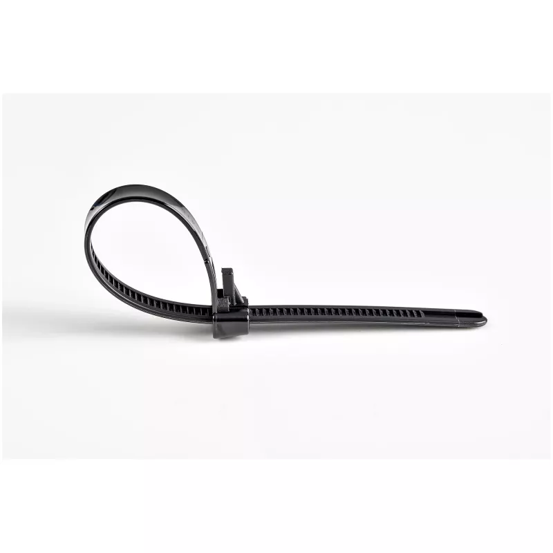 StarTech.com 10 colių (25 cm) daugkartinio naudojimo kabelių raiščiai – 7 mm pločio, 65 mm ryšulio skersmuo, 22 kg tempimo stiprumas, atsegami nailoniniai raiščiai, vidaus / lauko, 94V-2 / UL sertifikuoti, 100 vnt. pakuotė – juodi