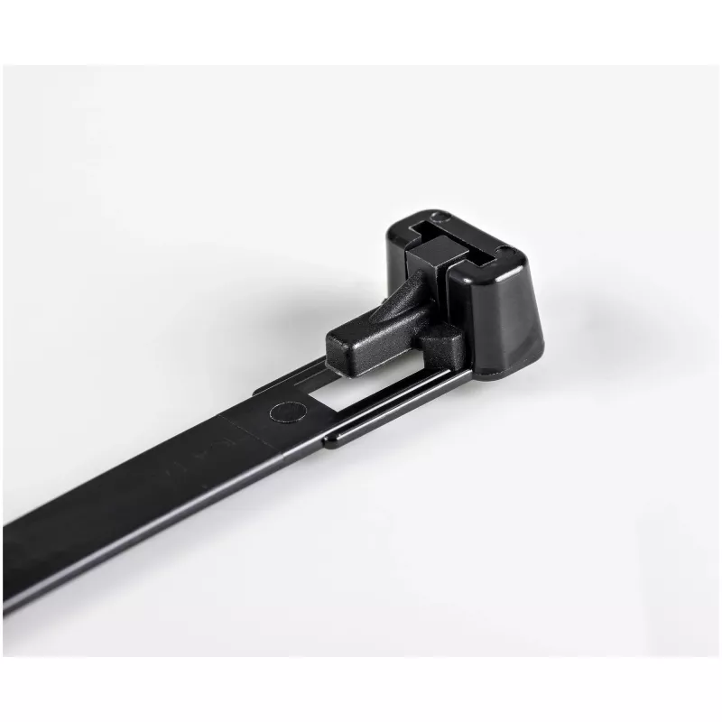 StarTech.com 10 colių (25 cm) daugkartinio naudojimo kabelių raiščiai – 7 mm pločio, 65 mm ryšulio skersmuo, 22 kg tempimo stiprumas, atsegami nailoniniai raiščiai, vidaus / lauko, 94V-2 / UL sertifikuoti, 100 vnt. pakuotė – juodi