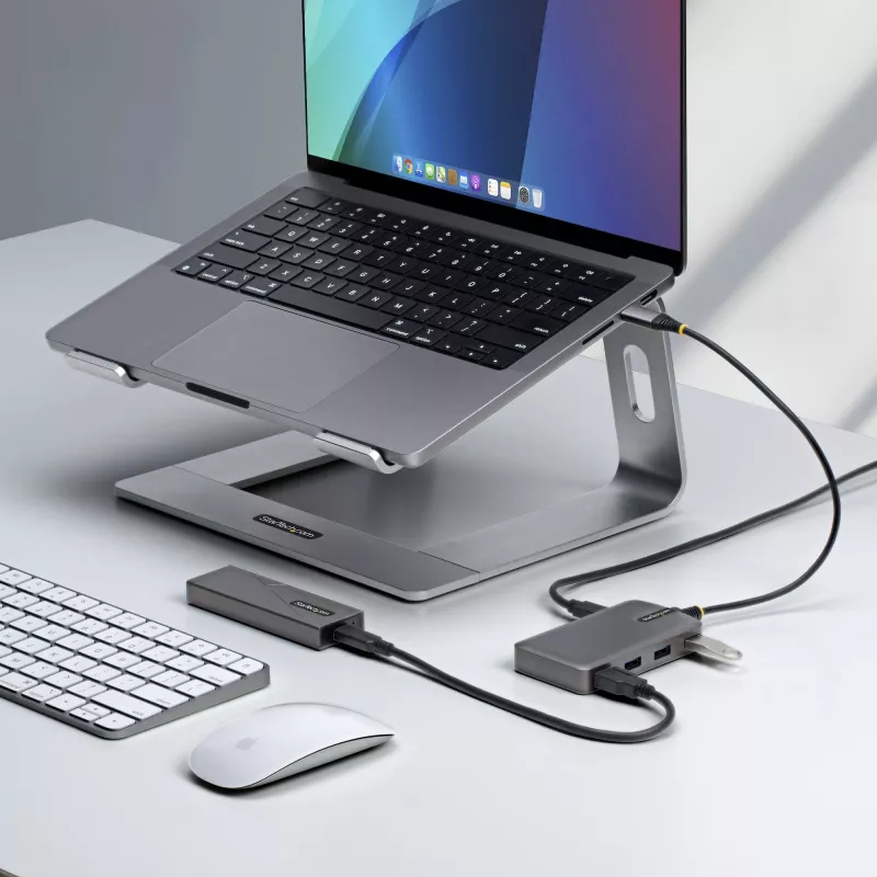 StarTech.com 4 prievadų USB-C šakotuvas, 5 Gbps, maitinamas iš magistralės, USB C į 4x USB-A su USB-C papildomu maitinimo įėjimu, 30 cm laidas, nešiojamas