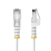 StarTech.com 50 cm baltas plonas CAT6 Ethernet kabelis, be užkabinimų, 100 W PoE, UTP, LSZH, 28AWG gryna varinė viela, plonas RJ45 tinklo jungiamasis laidas su įtempimo mažinimo elementais, individualiai išbandytas