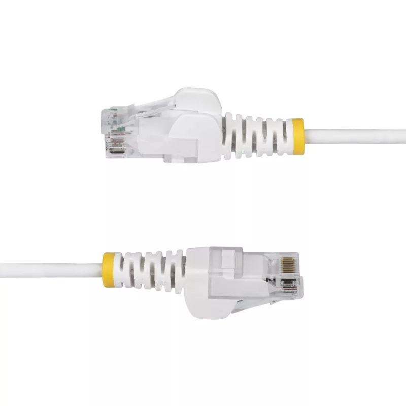 StarTech.com 50 cm baltas plonas CAT6 Ethernet kabelis, be užkabinimų, 100 W PoE, UTP, LSZH, 28AWG gryna varinė viela, plonas RJ45 tinklo jungiamasis laidas su įtempimo mažinimo elementais, individualiai išbandytas