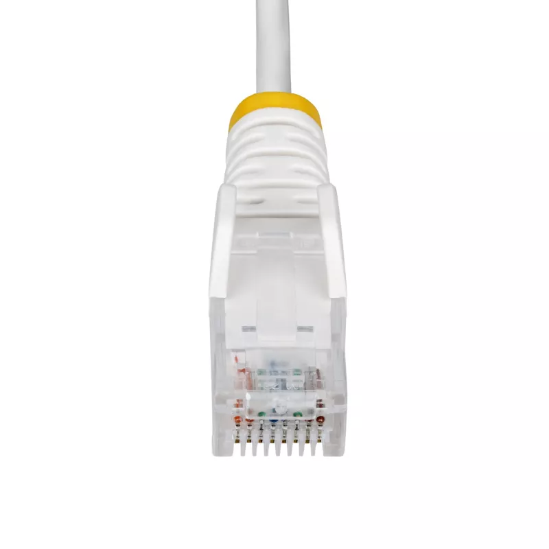 StarTech.com 50 cm baltas plonas CAT6 Ethernet kabelis, be užkabinimų, 100 W PoE, UTP, LSZH, 28AWG gryna varinė viela, plonas RJ45 tinklo jungiamasis laidas su įtempimo mažinimo elementais, individualiai išbandytas
