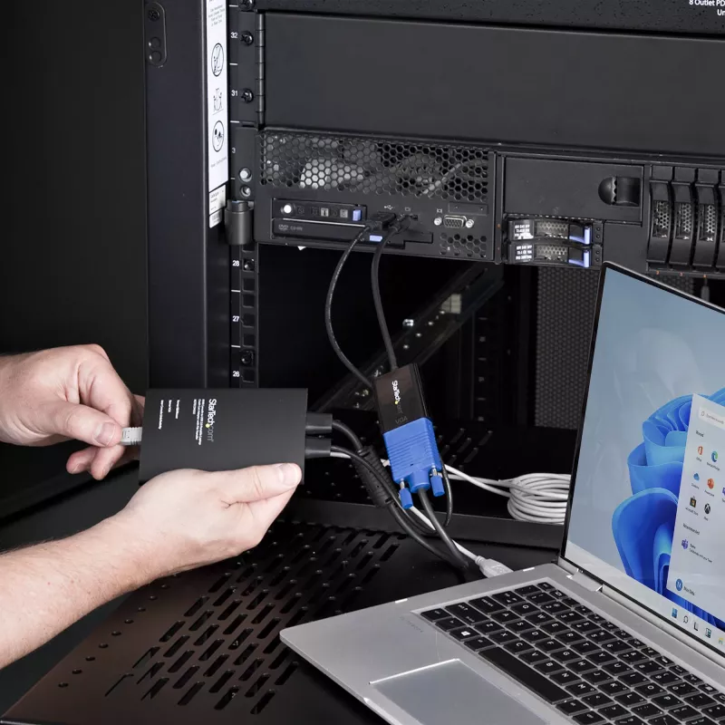 StarTech.com nešiojamojo kompiuterio avarinės konsolės KVM adapteris