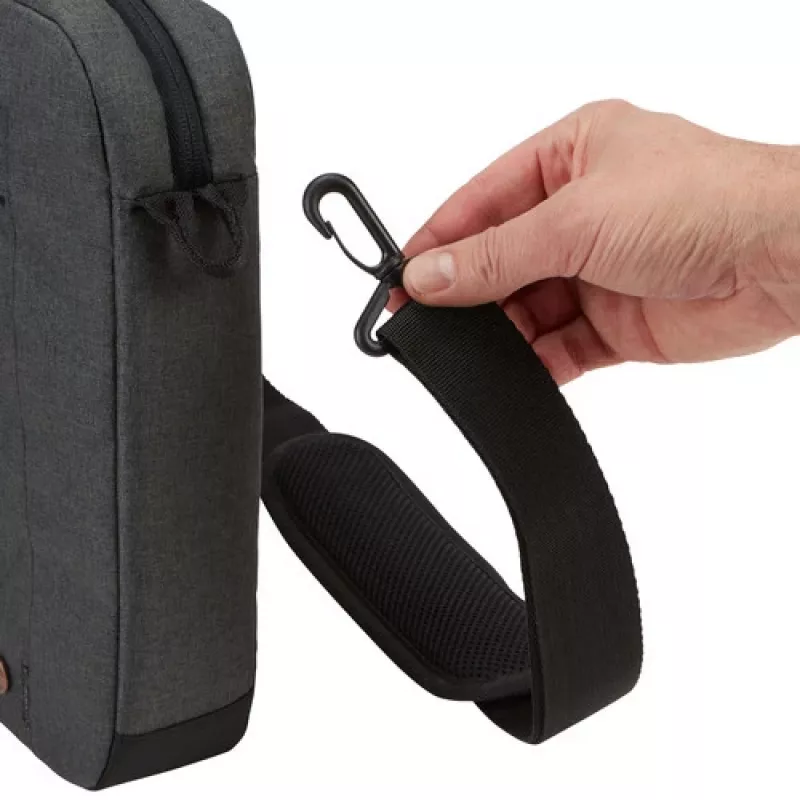 Case Logic Era ERAA-116 Obsidian 40,6 cm (16 colių) portfelis juodas