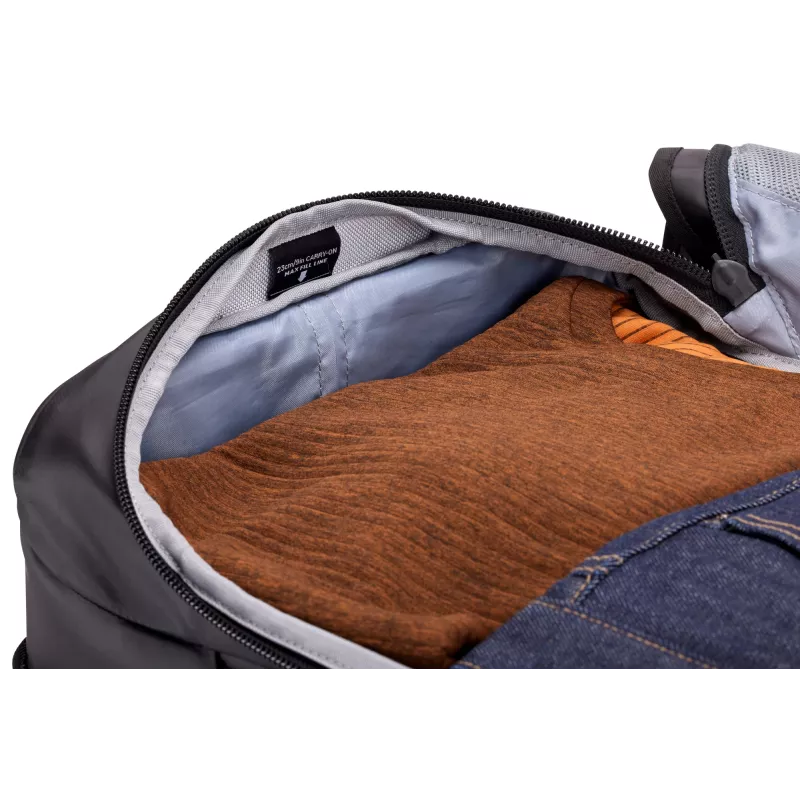 Thule Chasm TCCO222 Black ratukinis minkštas lagaminas 22 L poliesteris